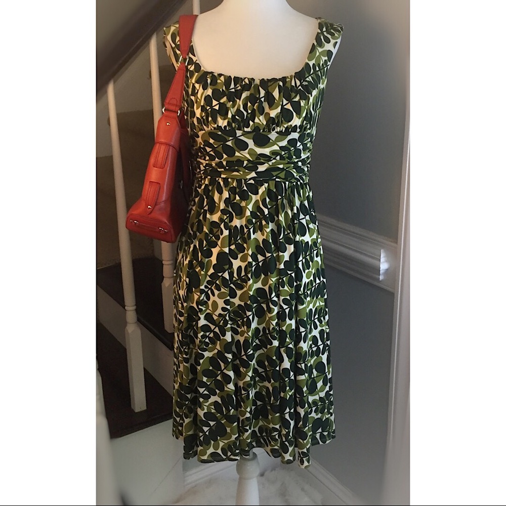 A Line Dress Cinching at Waist MAGGY LONDON Greens